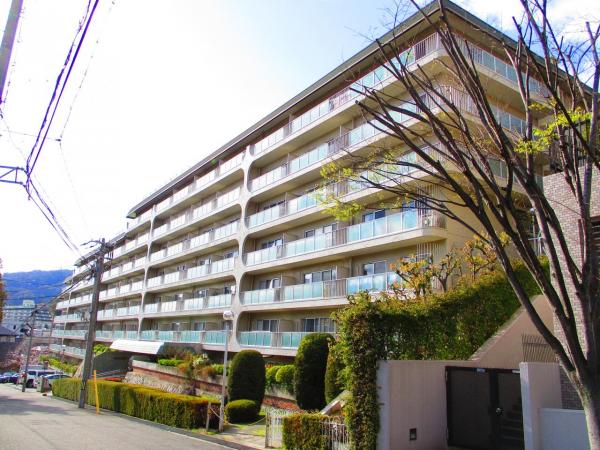 芦屋市翠ケ丘町 中古マンション外観写真