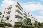 芦屋市朝日ケ丘町 中古マンション外観写真