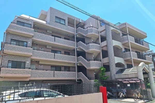 芦屋市南宮町 中古マンション外観写真