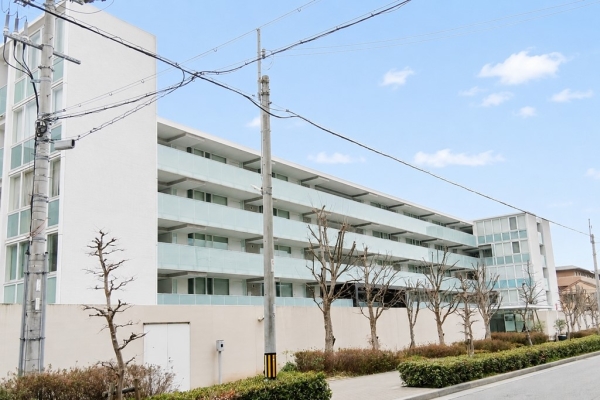 芦屋市浜町 中古マンション外観写真