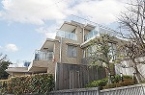 芦屋市三条町 中古マンション外観写真
